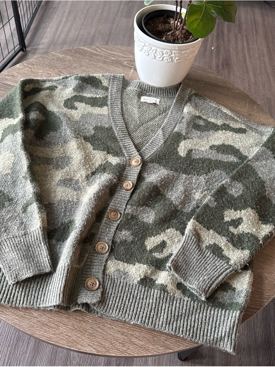 Lucky Brand Sweaters - Lucky Brand Olive and Beige Camo V-Neck Button Cardigan